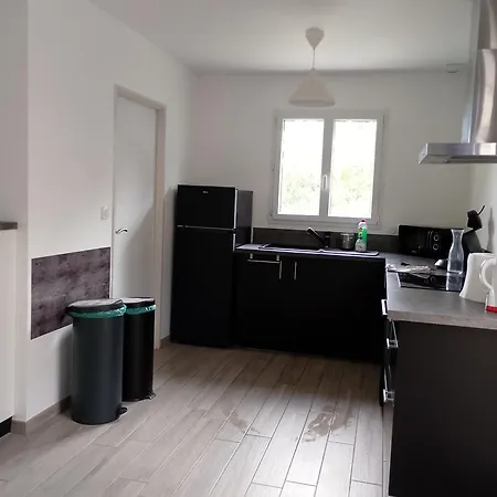 Avec Salle De Bain Et Wc Prives Kwatera prywatna